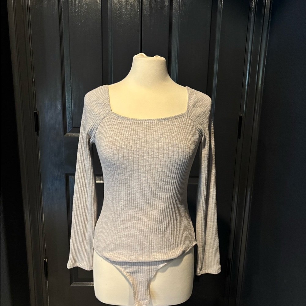Gray Ribbed Long Sleeve Top